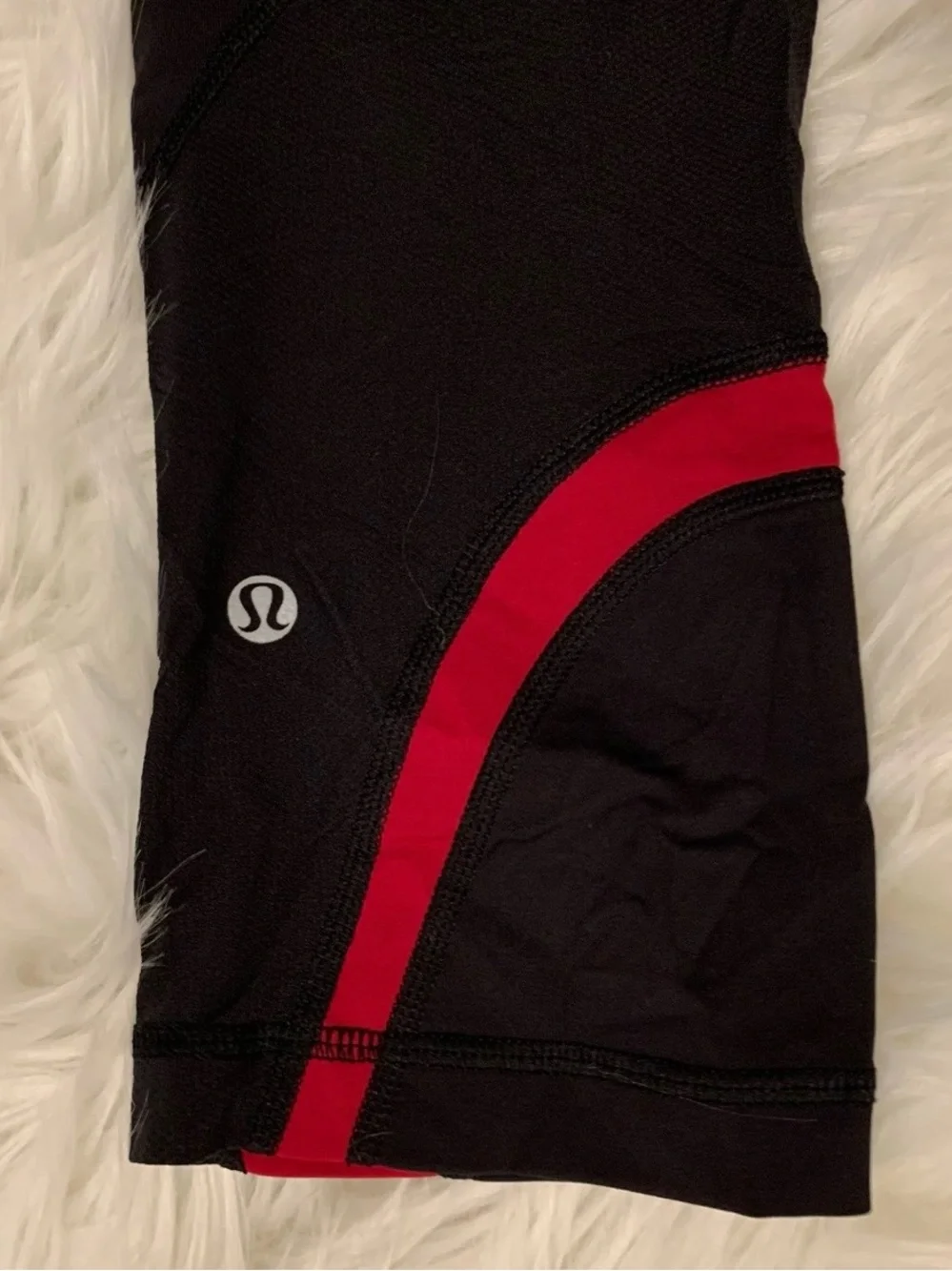 Lululemon Run: Inspire Crop ll 21” Fa14 Quilt 28 Bumble Berry Sz 6
